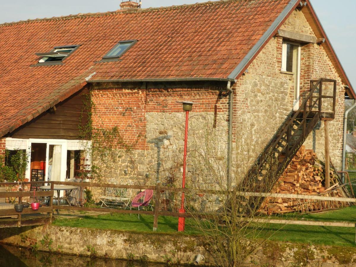 Le Pigeonnier Rousies Exterior foto